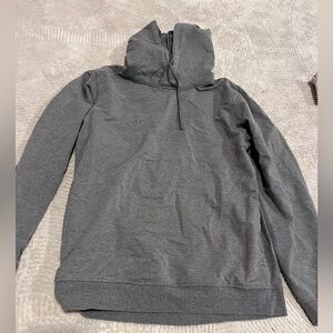 Men’s grey hoodie
